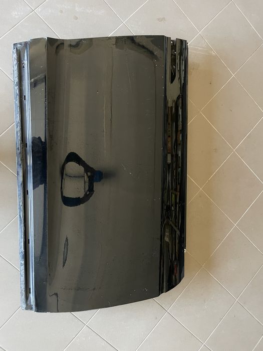 Двері крило передні праві Tesla YX MX