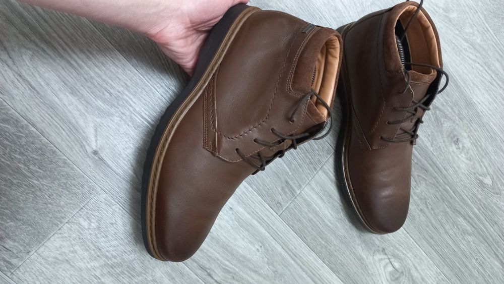 Чоловічі шкіряні ботинки Clarks
