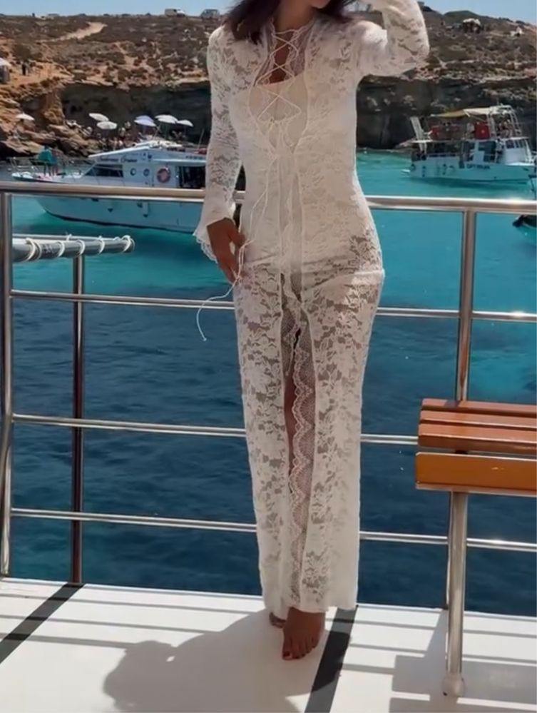 Біла мереживна сукня marbella