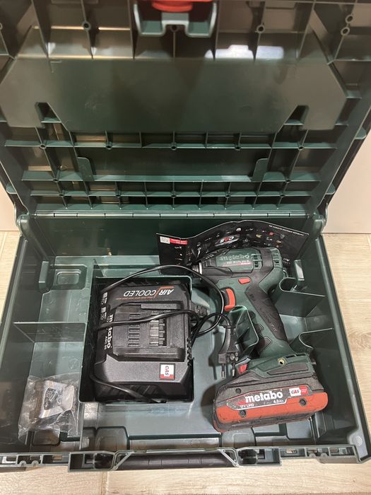 Акумуляторини гайковерт metabo