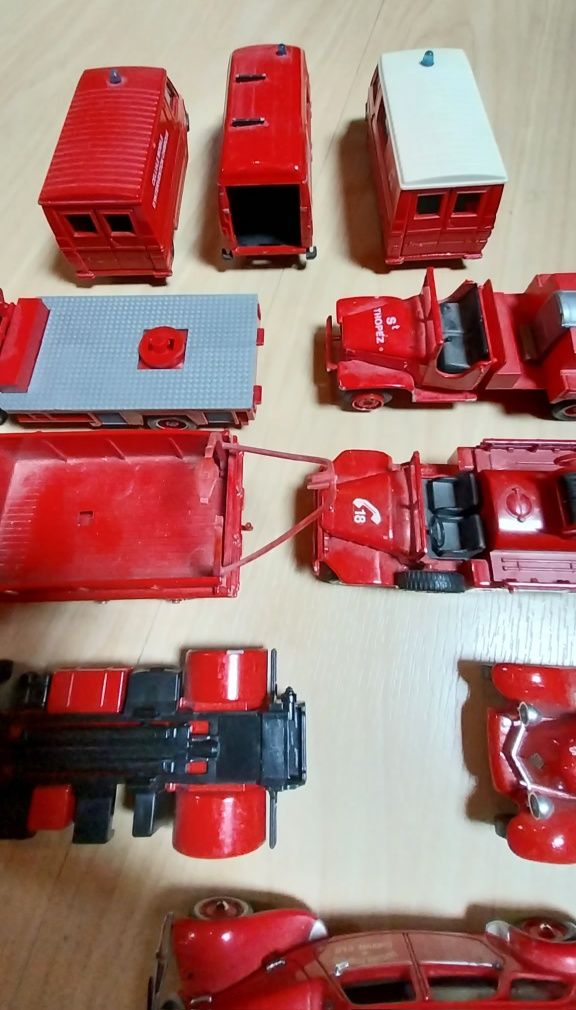 Lote de 12 miniaturas de carros de Bombeiros da Solido