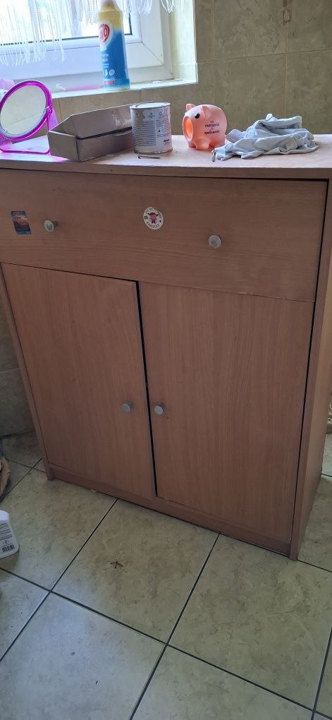 Szafka stan bardzo dobry sprzedam tanio