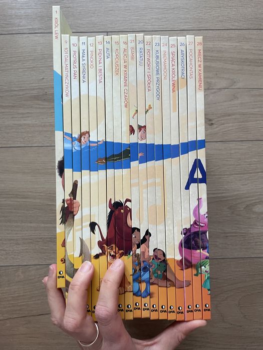 Zestaw ksiazek i figurek audiobajki disney deagostini