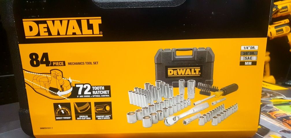 DeWALT DWMT81531-1 Набір дюймовий головок та біт 1/4 та 3/8, 84шт