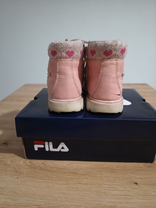 Buty dla dziewczynki jesień/zima.