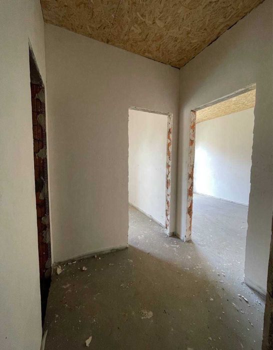 Квартира з балконом газове опалення передмістя столиці