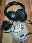 Discman Aiwa + słuchawki Philips + zasilacz Aiwa