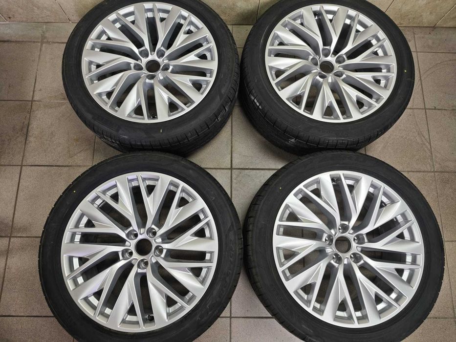 Oryginalne felgi Audi A4 A5 A6 S6 A7 S7 A8 S8 nowe 19"