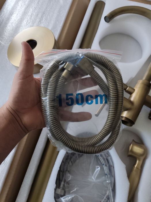 Torneira misturadora banheira de chão