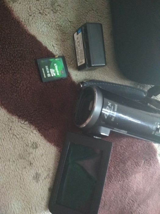 Panasonic hdc-tm80 16gb 42/2000X ZOOM FullHD