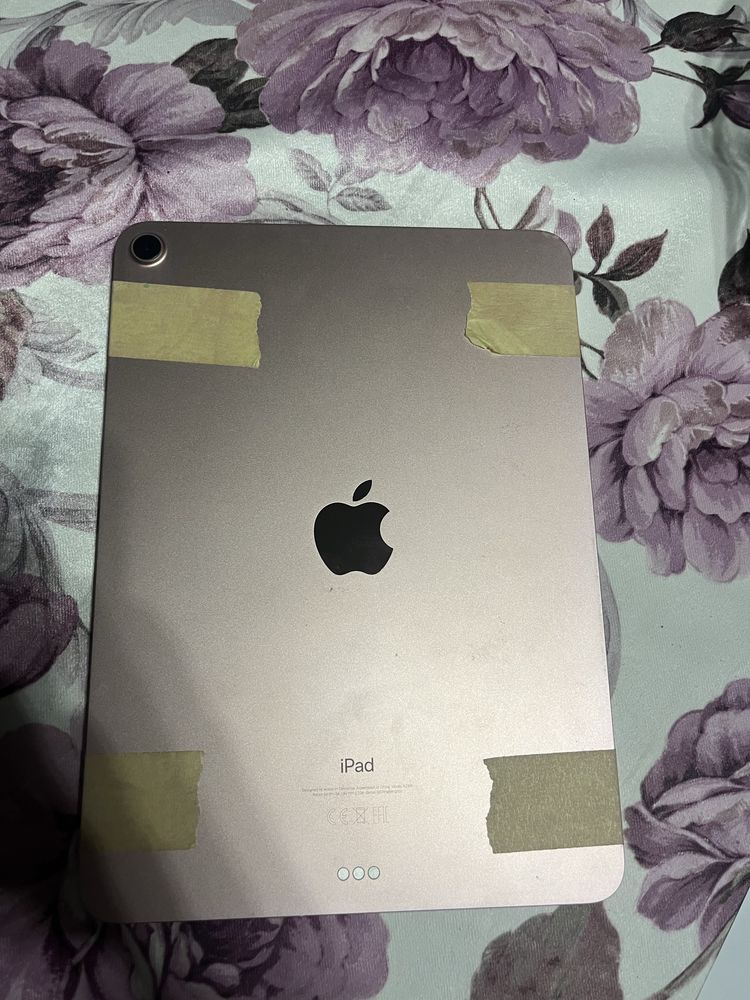 iPad Air 4 uszkodzony