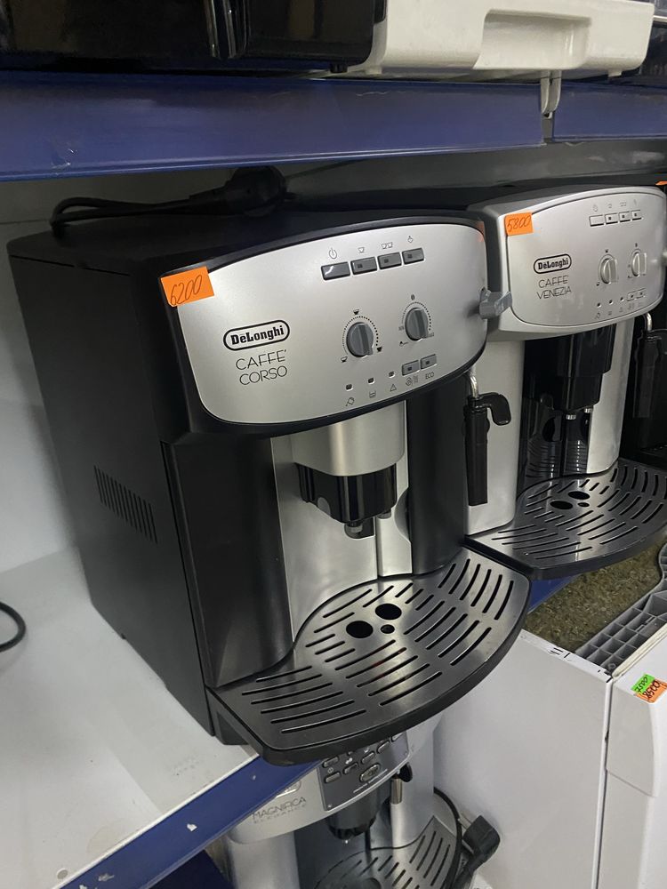 Delonghi Caffe Corso кавомашина з Німеччини бюджетна