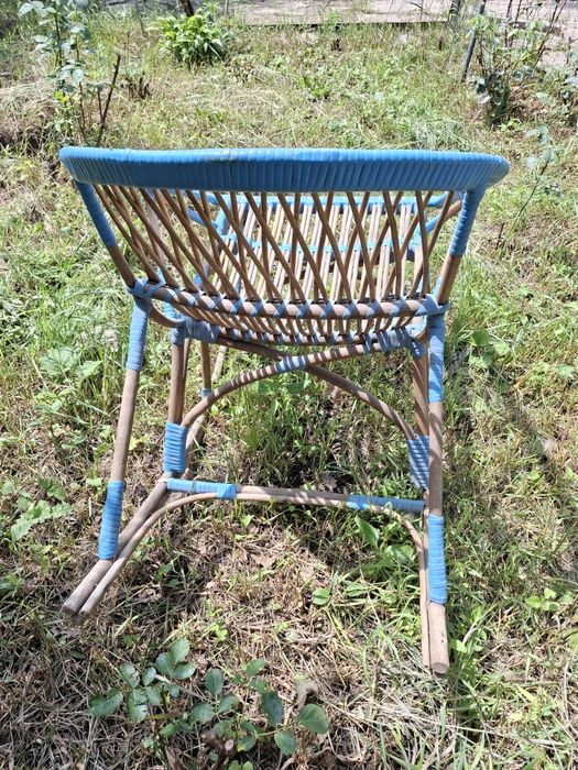 Кресло -качалка из лозы