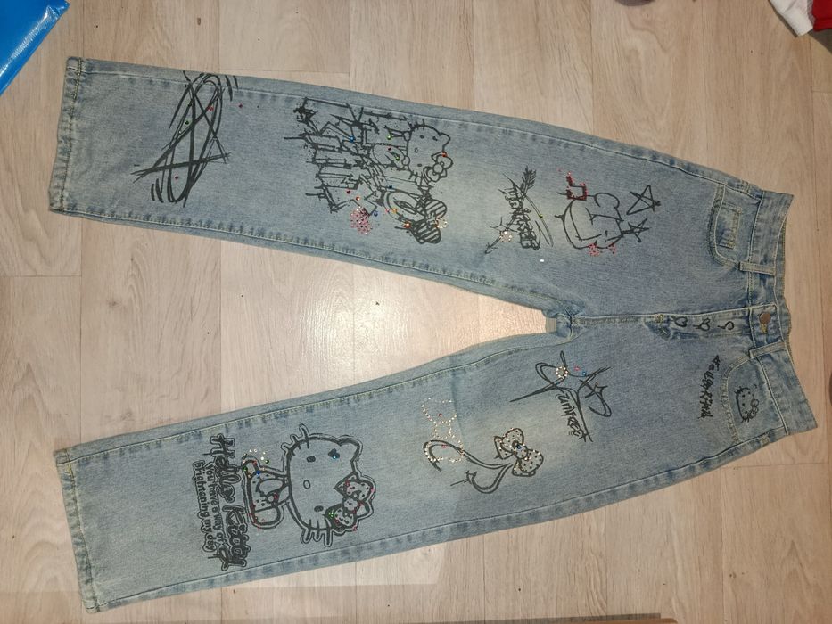 Джинси з Хелоу Кітті та стразами для підлітків