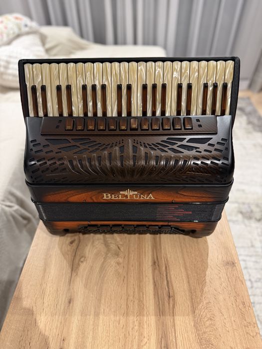 Akordeon Beltuna Prestige Fly 120B