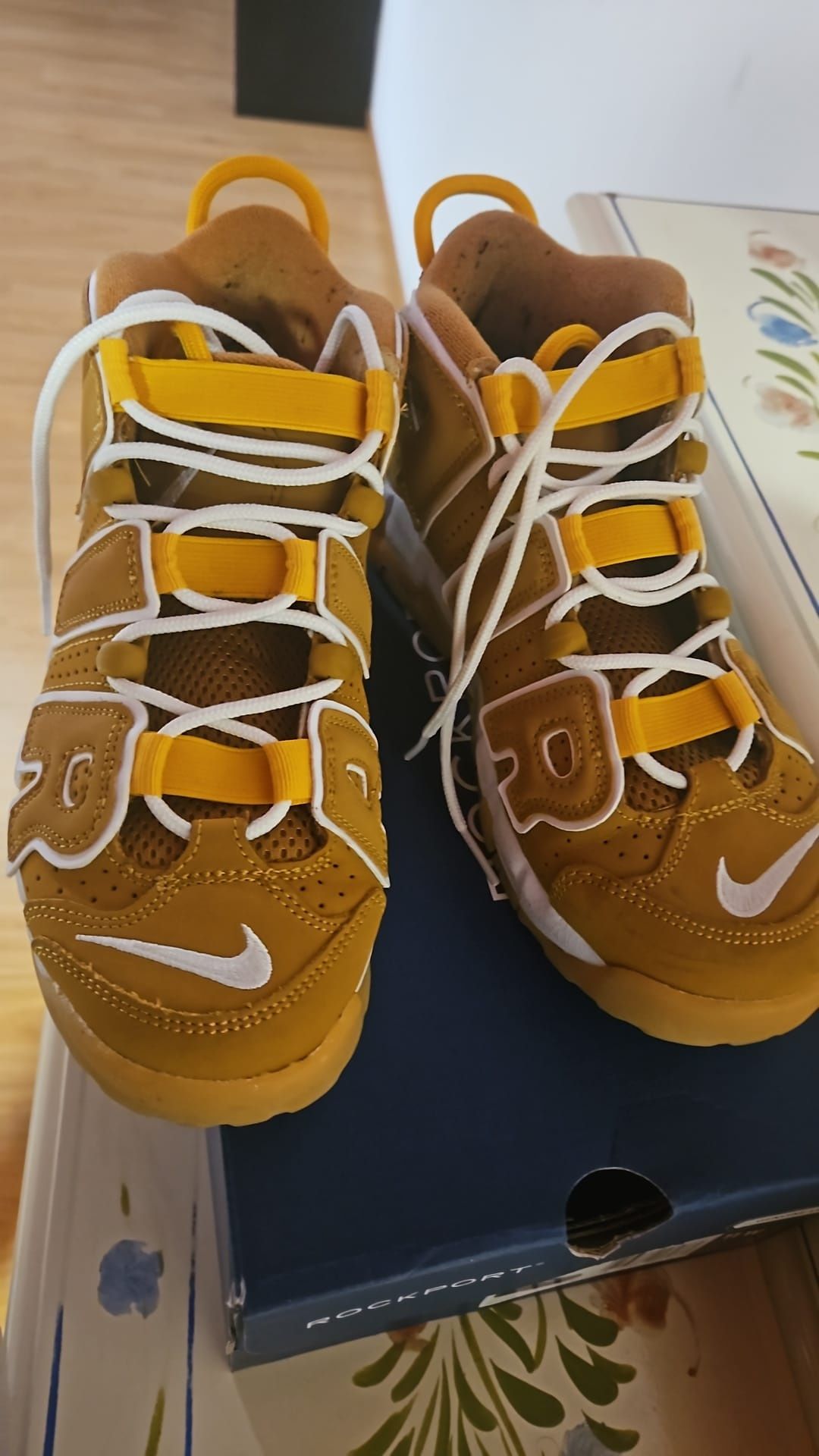 Nike Air More Uptempo 96