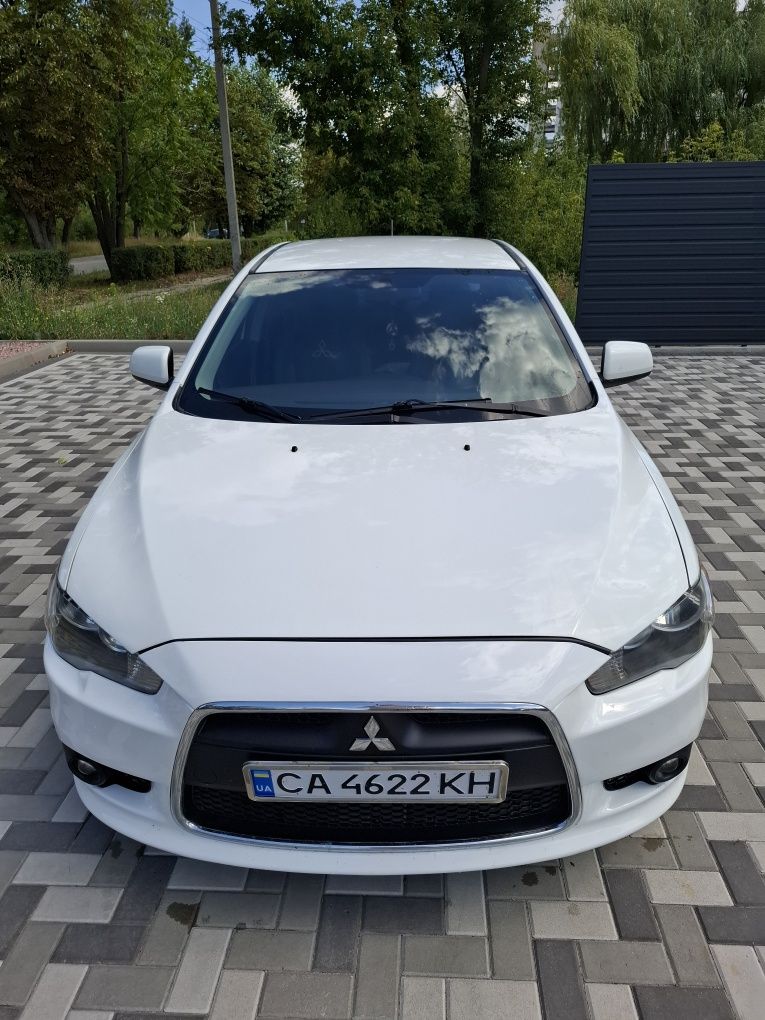 Mitsubishi Lancer X 2013