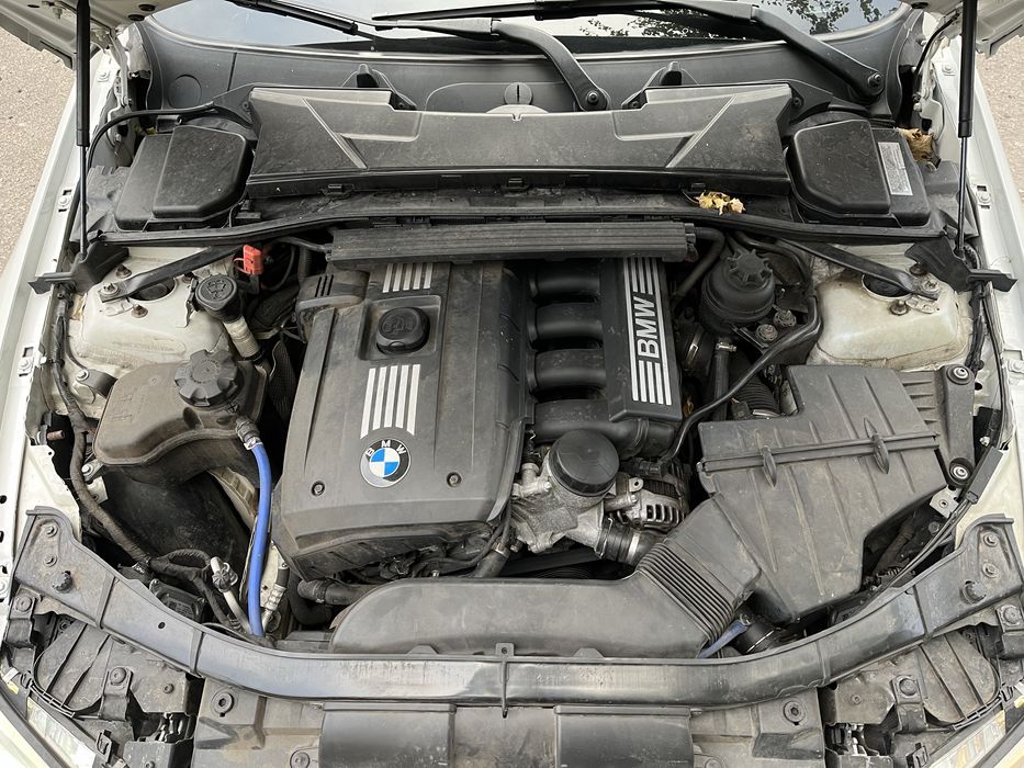BMW 328 e92 3 series