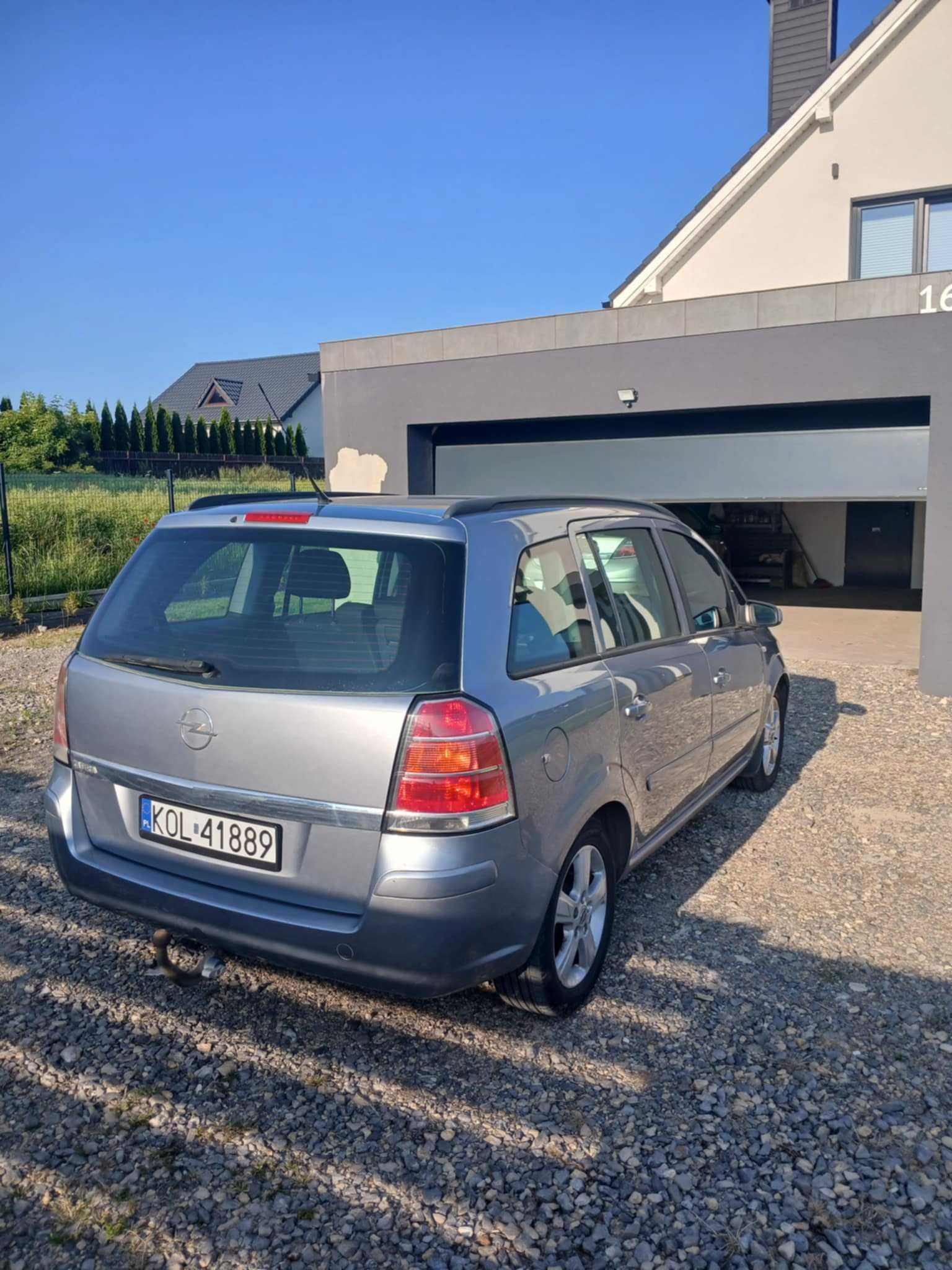 Opel Zafira B 1.6 16 V