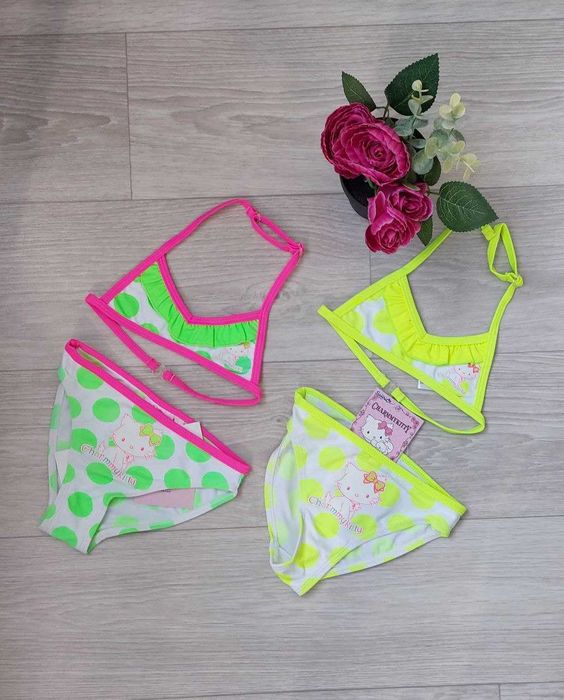 Купальник для дівчинки 3-4 роки( розмір 98,104)