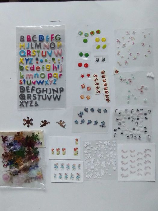 Zestaw naklejek/ cekinowego confetti Scrapbooking/ DIY