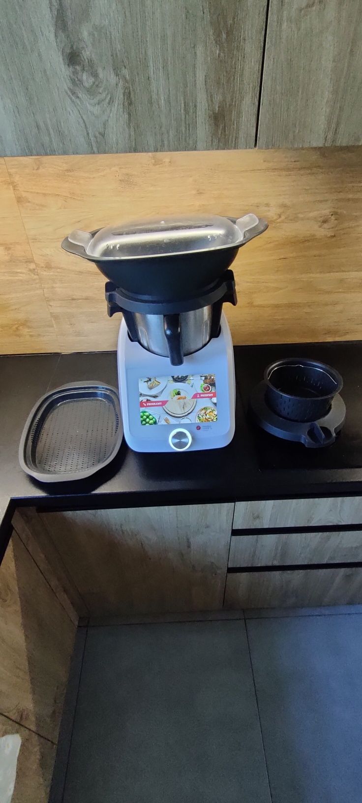 Robot kuchenny monsieur cuisine Smart. Nasadka krojąca