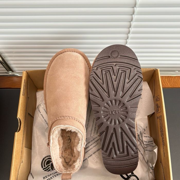 Уггі зимові на хутрі ugg micro platform