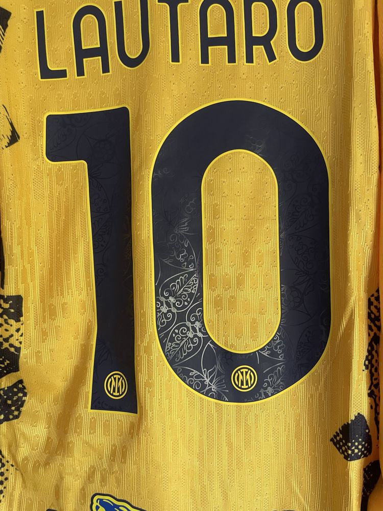 Long sleeve inter de milao