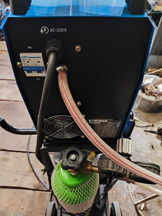Półautomat spawalniczy ENERGOmatic 230 z podwójnym pulsem
