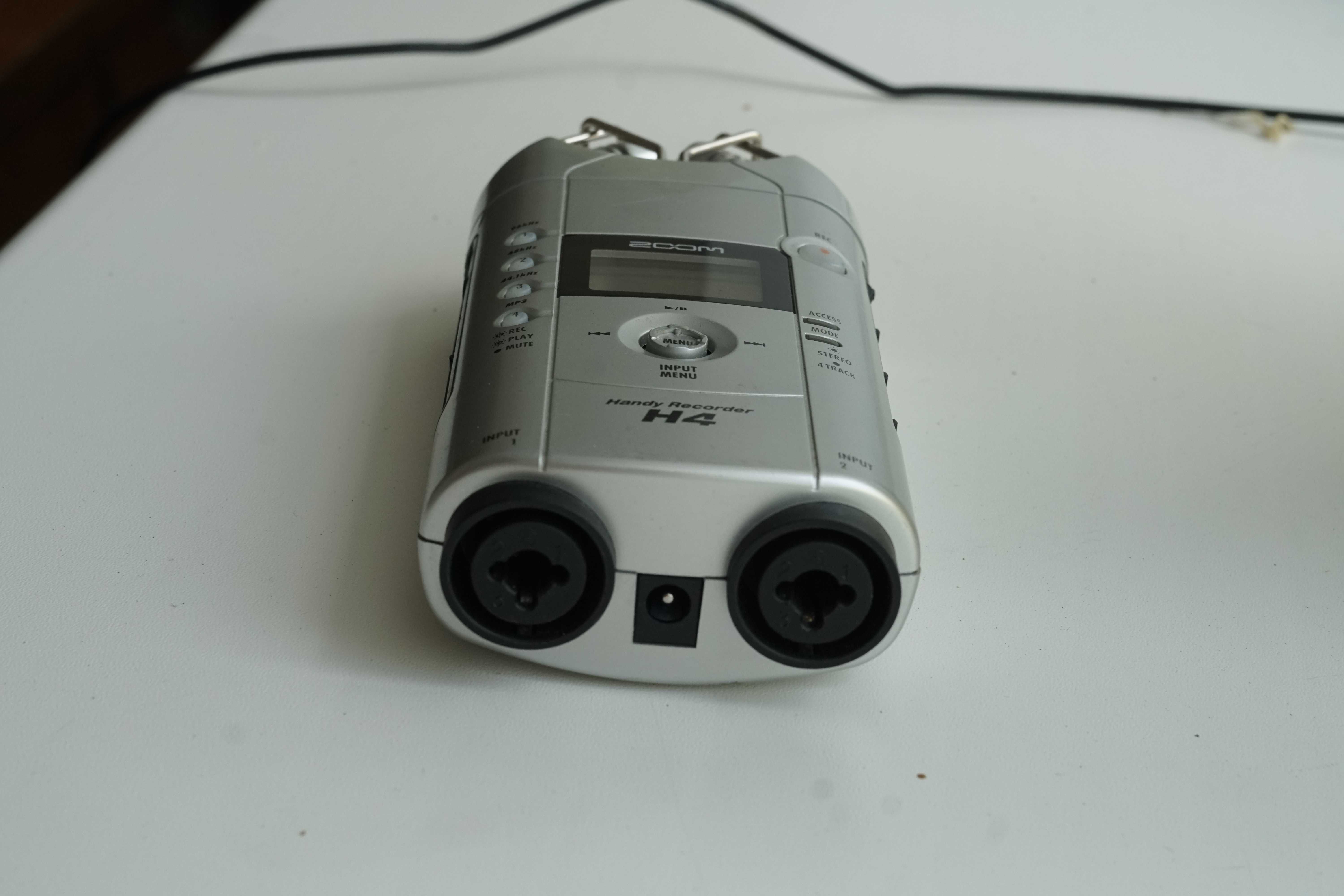 Рекордер Zoom H4 диктофон