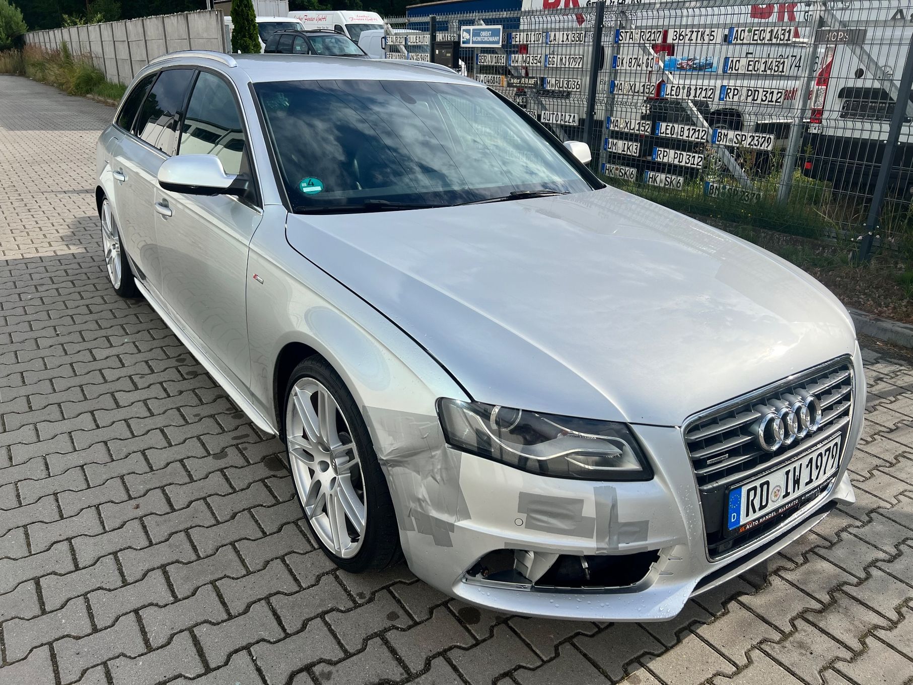 Audi A4 B8 S-Line 2.0 TFSI 211KM Quatrro Ledy Navi Alcantara Audi Drive Select