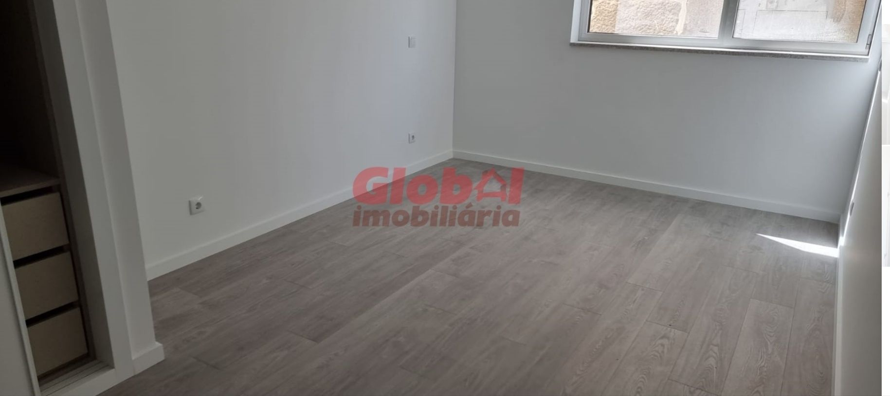 Apartamento T2 recente para venda em Viseu, Santiago