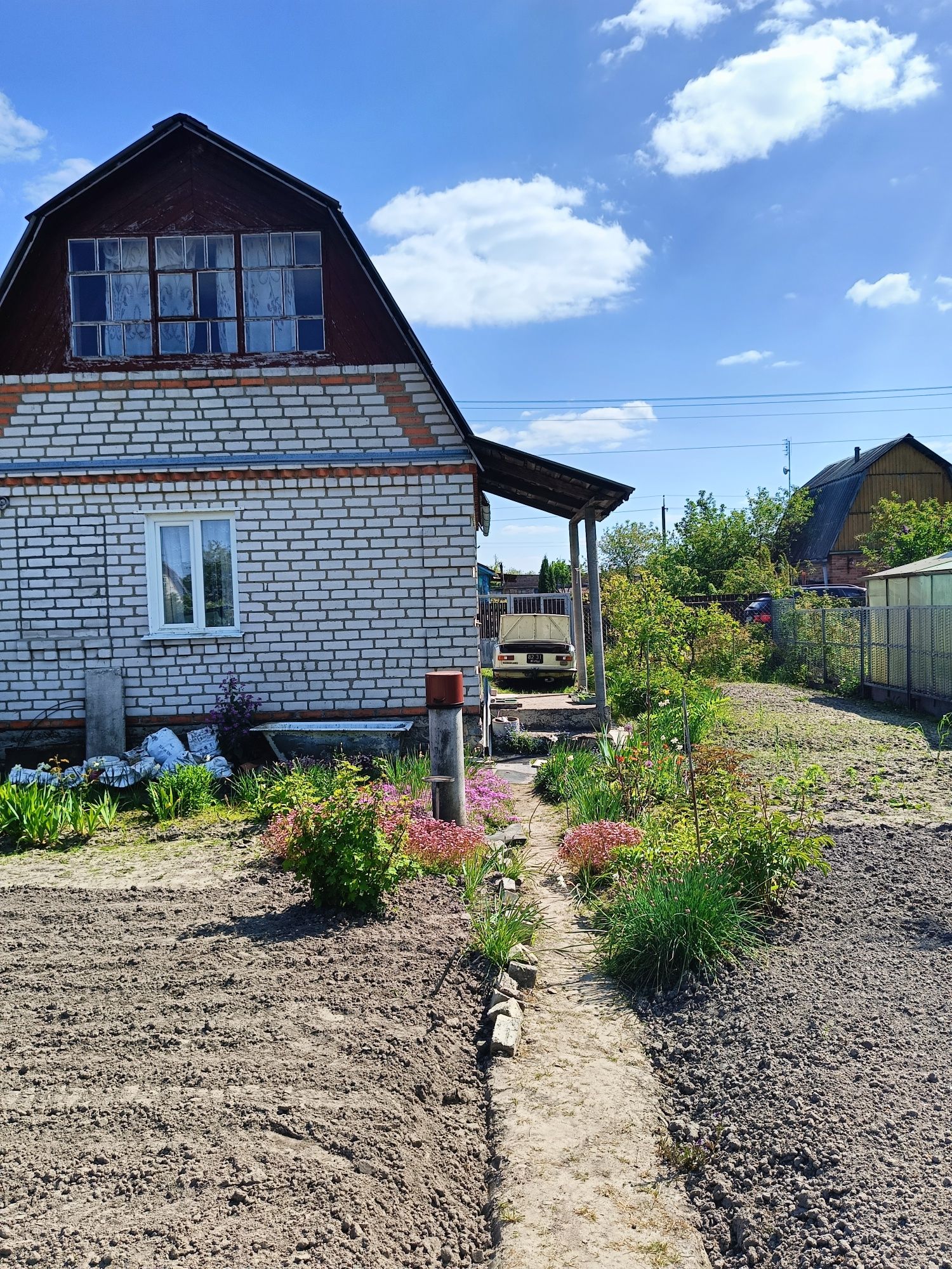 Продам дачу в Тетерівському масиві, 2 кімнати з газом.