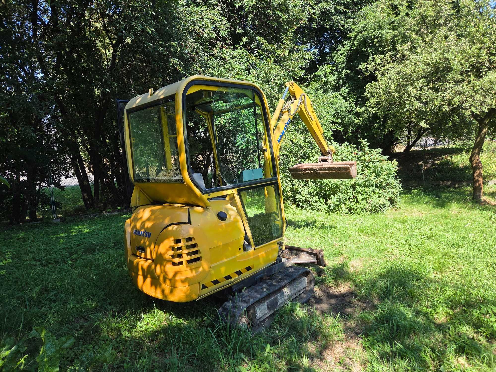 Minikoparka Komatsu PC 15R-8 - brutto