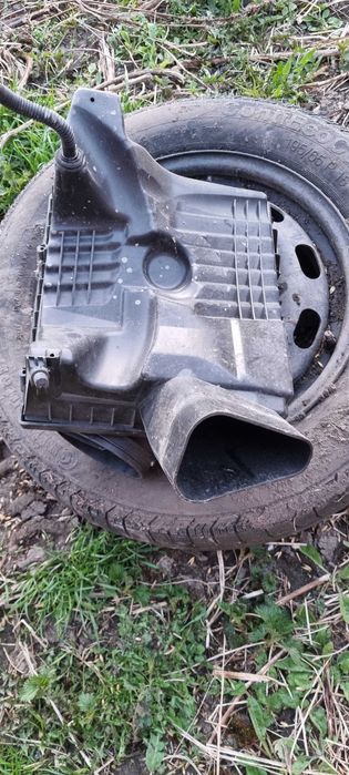 Obudowa filtra powietrza opel insignia a 2.8t