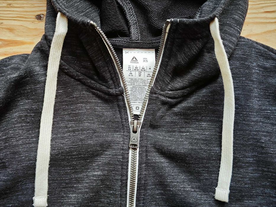 Casaco capuz Hoodie Reebok cinza antracite XS, como novo
