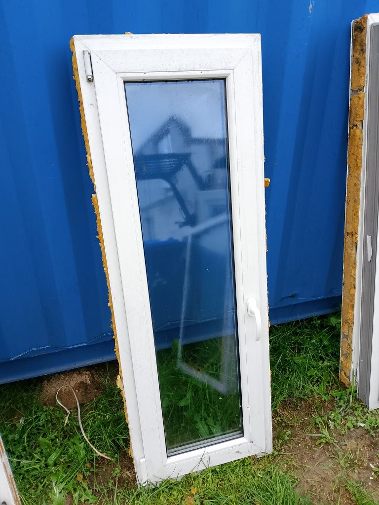 Okno 54x150 plastikowe rozwierno uchylne białe