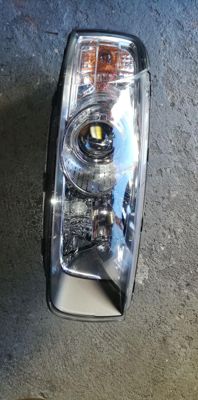 Farol Dto Chevrolet Captiva 2012