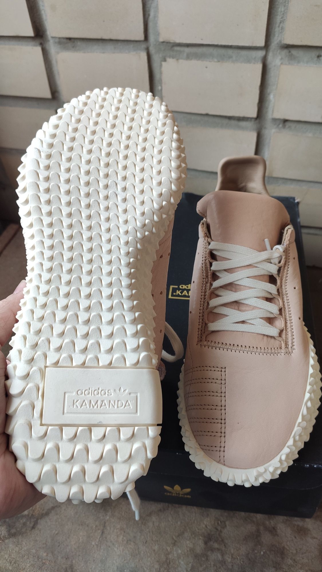 Оригинальные Кроссовки Adidas Kamada (7 US) кожа от Horween
