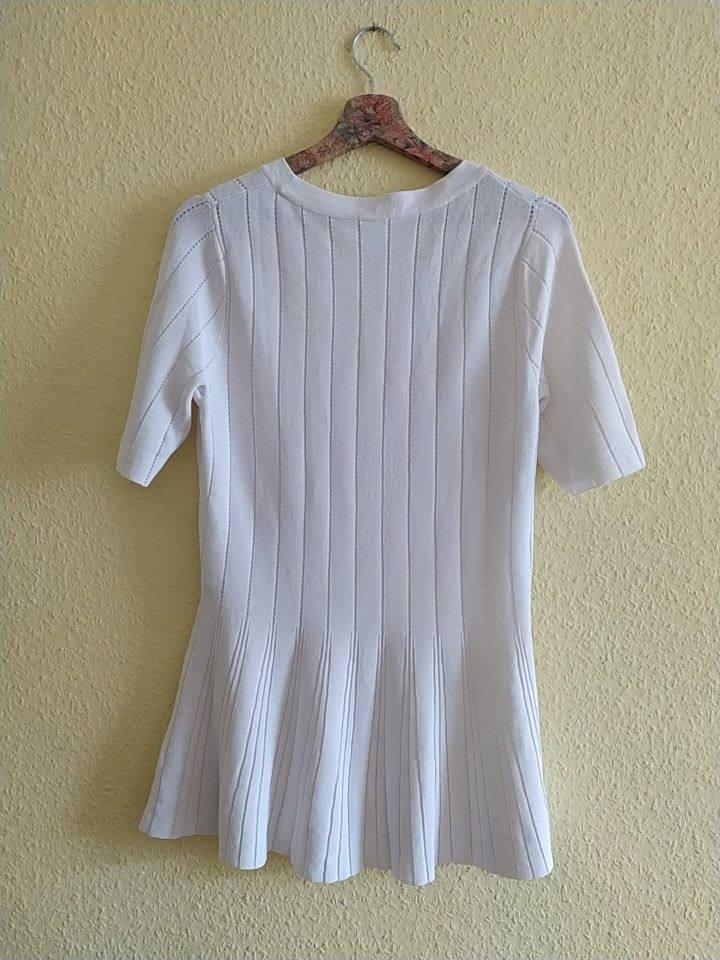 Biała elegancka bluzka, tunika rozszerzana u dołu, lekka r. L/XL