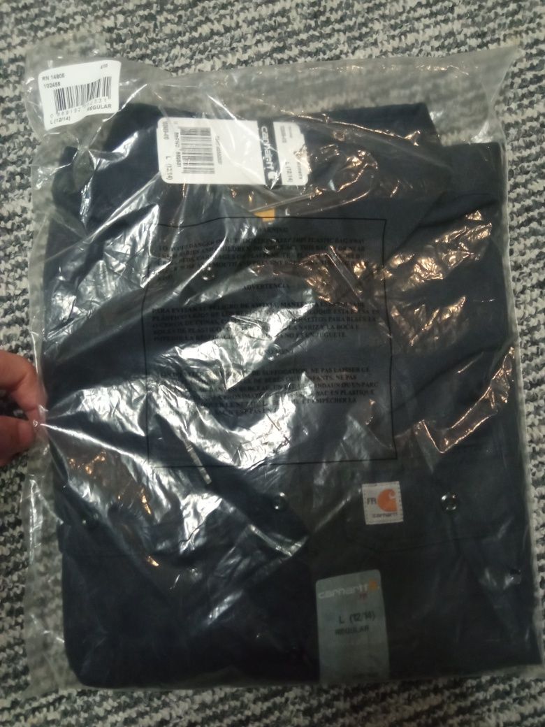 Продам сорочки CARHARTT (4шт)