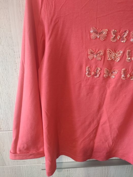 Bluzka z rękawem 7/8 i dekold w łódkę