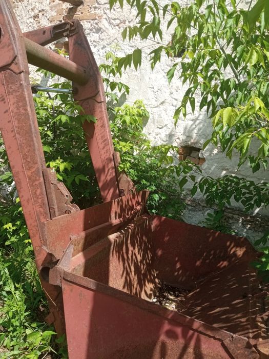 Продам навантажувач