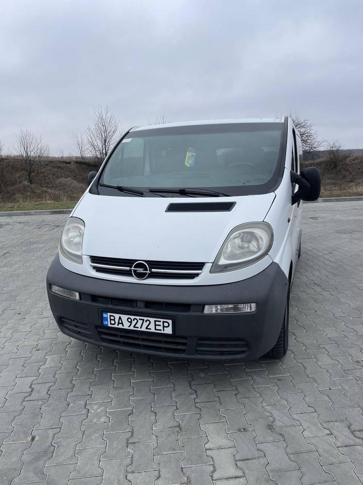 Продам Opel Vivaro