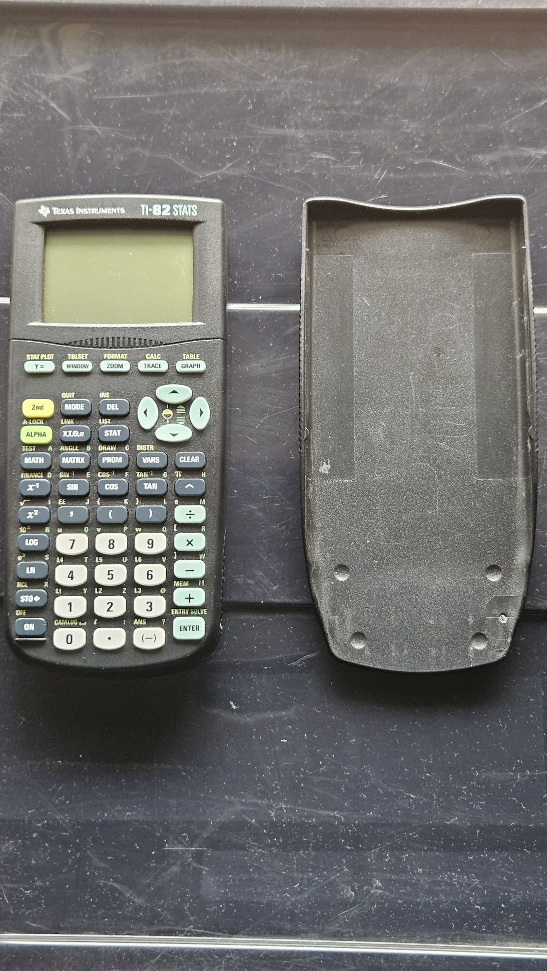 Calculadora Gráfica TEXAS TI-82 SATS