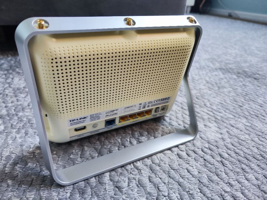 Router TP-LINK archer c8 ac1750