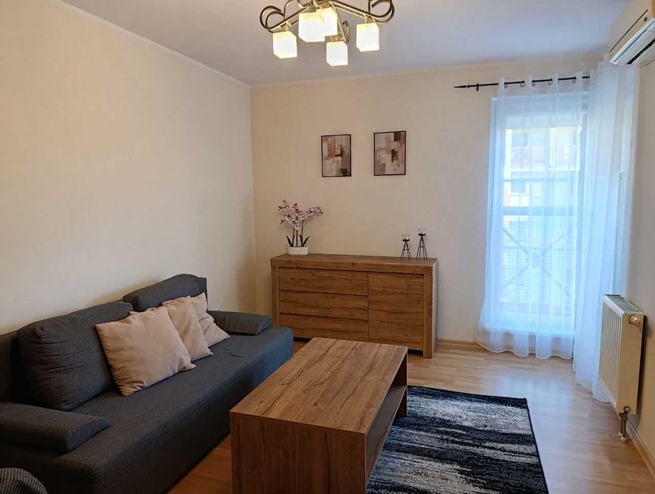 Do wynajęcia 2 pokoje +  kuchnia balkon Muchobór Wielki