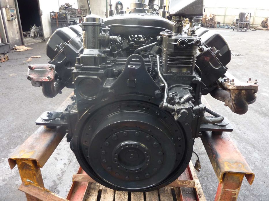 Silnik Mercedes OM 502LA KOMBAJN