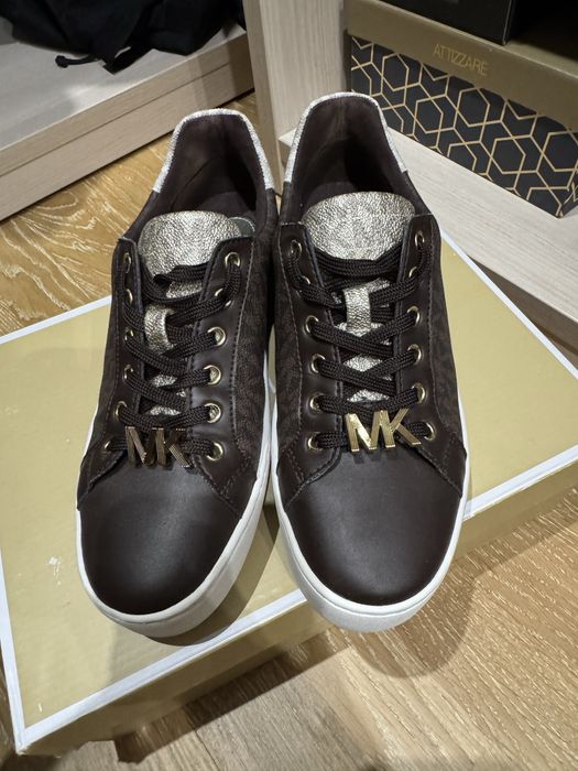 Взуття Michael Kors