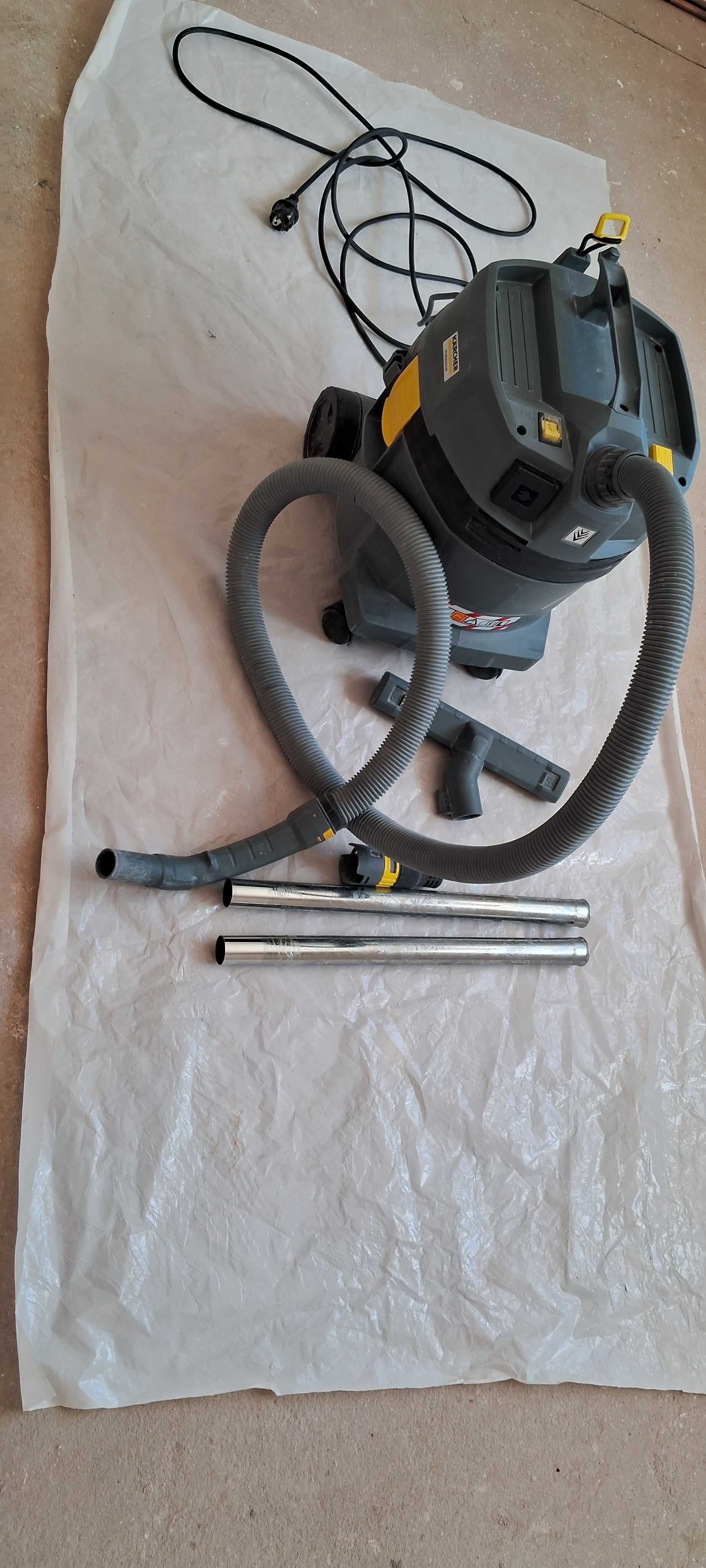 Пилосос Karcher NT22 1Ap Te L